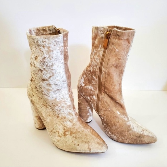 J Adams Nude Crushed Velvet Heeled Booties, Size 8.5 - Picture 2 of 6